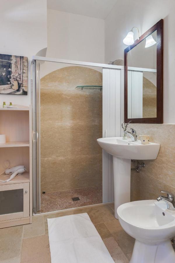 Le Lantane - Luxury Rooms Alessano Buitenkant foto